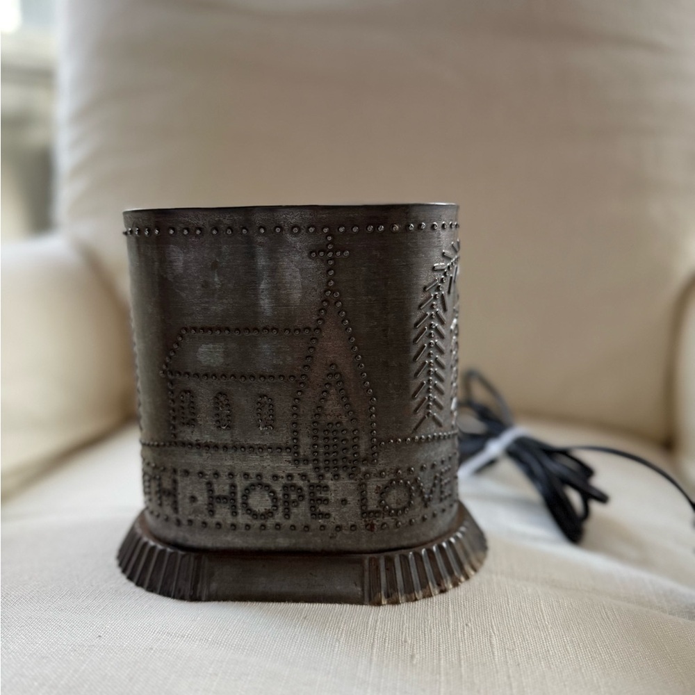 Vintage Punched Tin light with Church Design faith hope love with church - Picture 7 of 8
